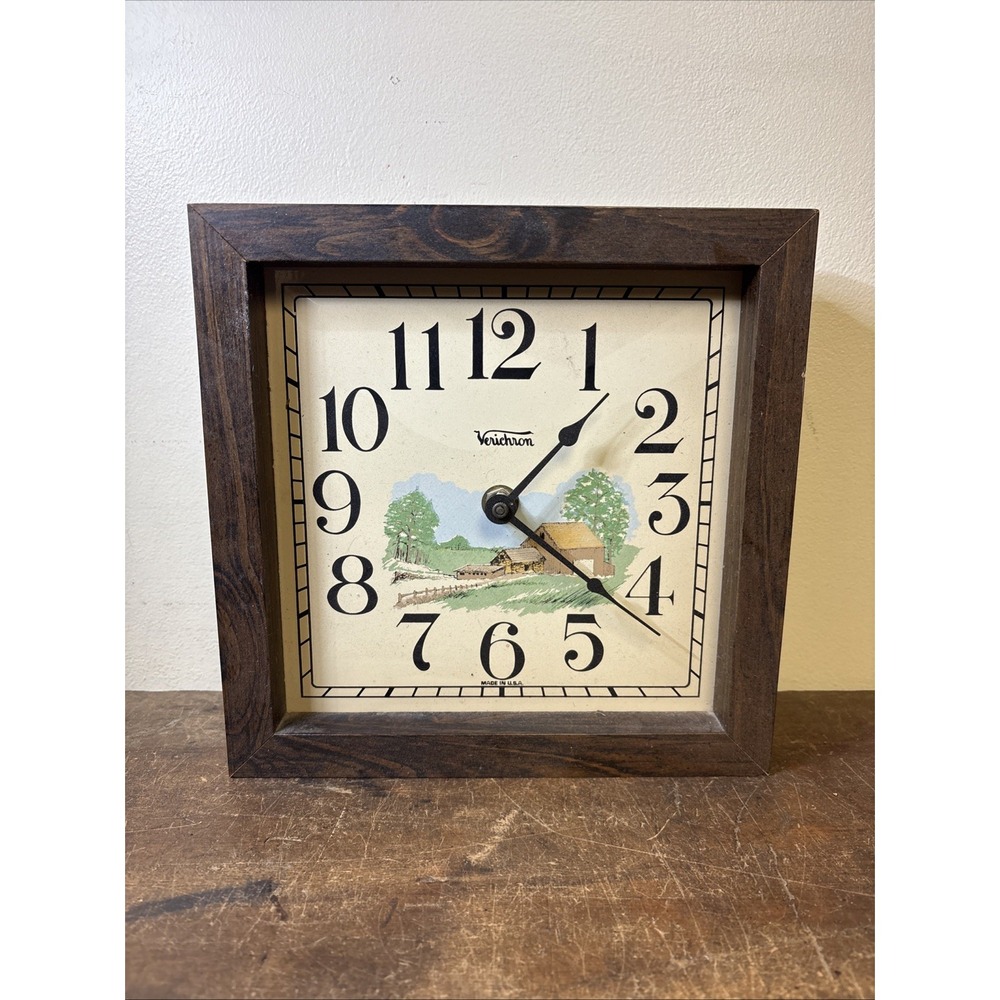 Vintage Verichron Wall Clock Faux Woodgrain Farmhouse Scene Battery Operated USA